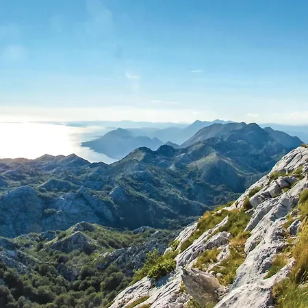 Vikendica With Fireplace 10 Grubine