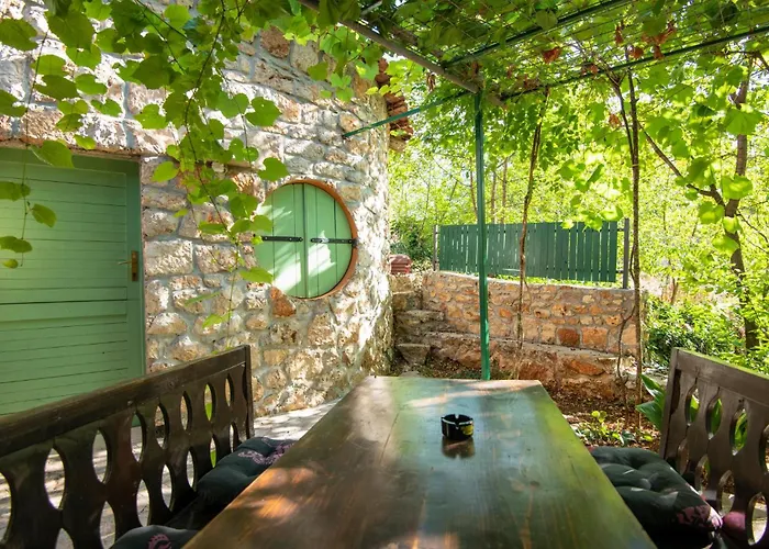 With Fireplace 10 Tatil Evi